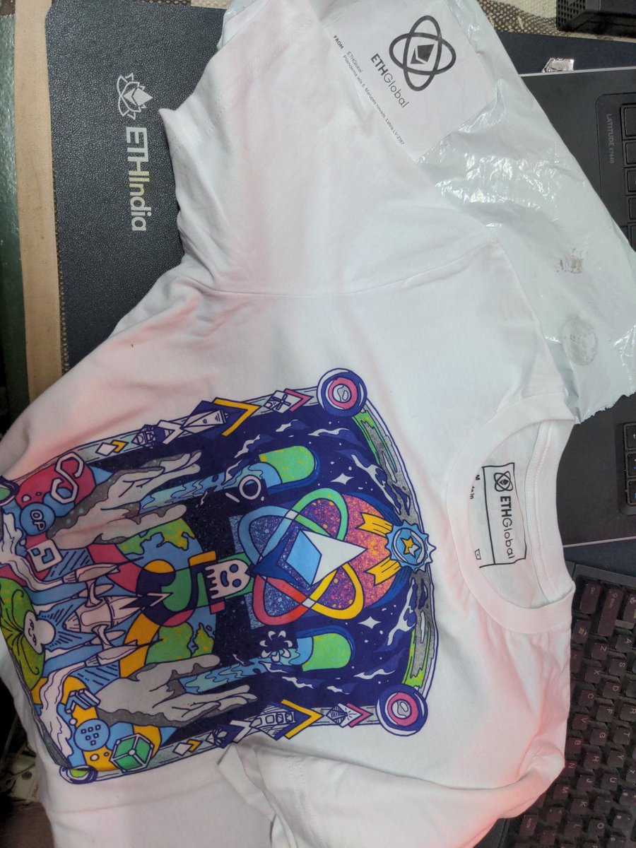 HeaderBlock's tweet image. Got this wonderfully designed tee, thanks @ETHGlobal ❤️