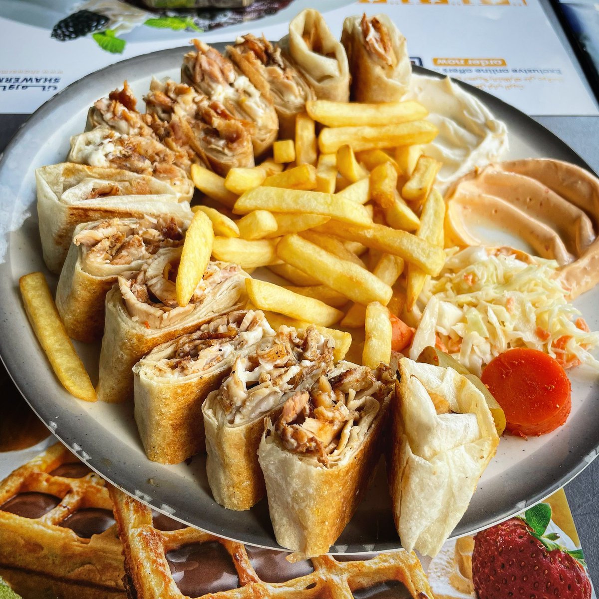 justmarkft's tweet photo. Yummy Arabic Shawarma Plate https://t.co/3DuBGA2CQR