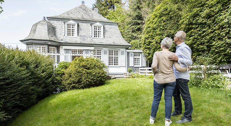 COMILHomes's tweet photo. Is It Time To Sell Your Second Home? https://t.co/v4y1gmxssm https://t.co/vfi8JBxfbF