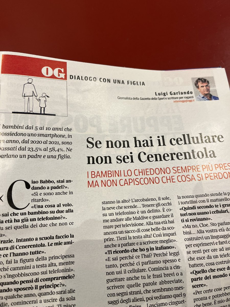 Oggi la mia Cloe compie 50 rubriche. Grazie chi le vuole bene e a @CarloVerdelli che l’ha accolta in una squadra bella e forte come @oggisettimanale A lei l’augurio di restare piccola e di darci sempre il suo punto di vista speciale