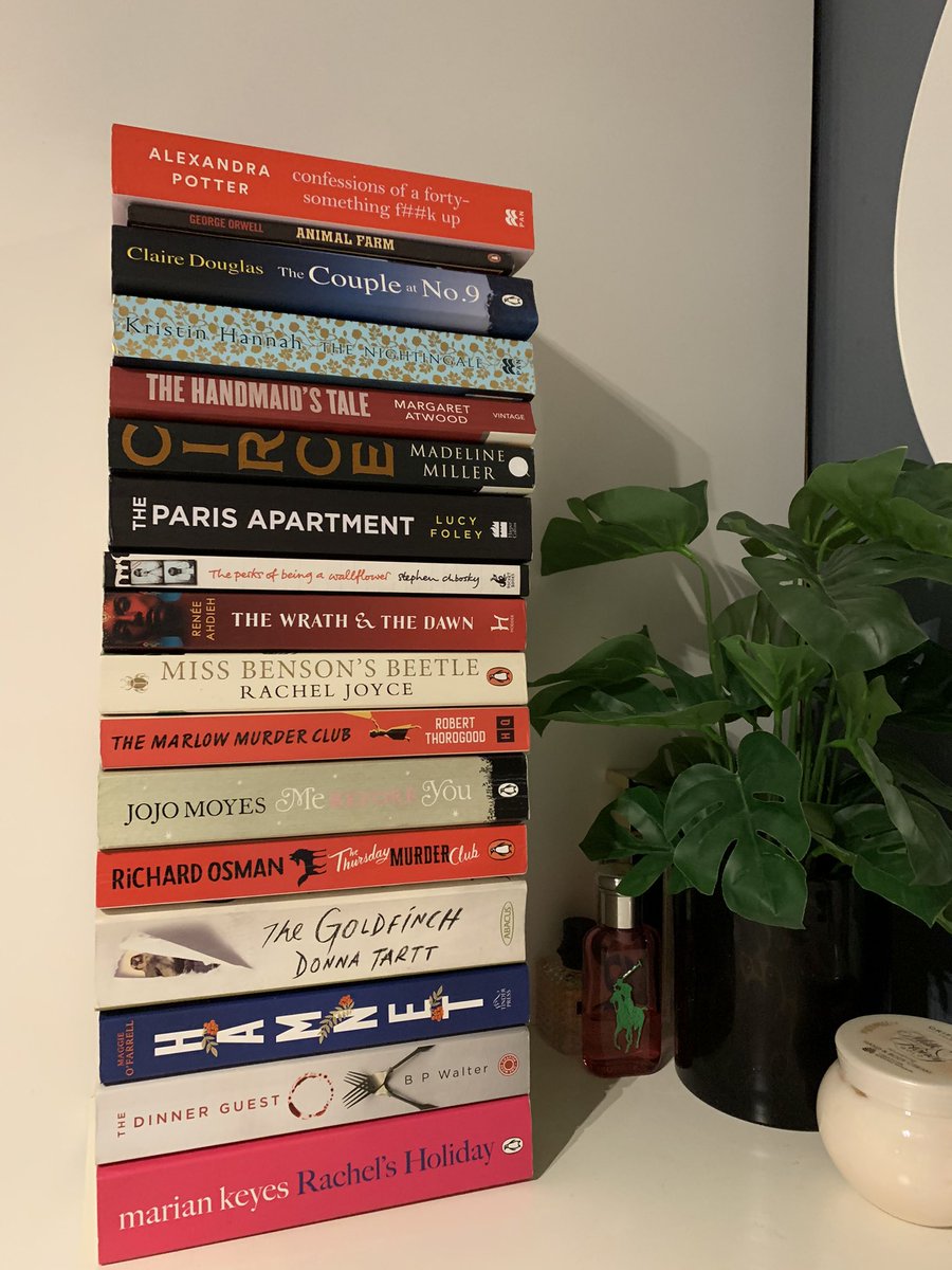 iHrtNewt's tweet photo. MY BIGGEST BOOK HAUL EVER!!! https://t.co/aJ2SL0e5JB
