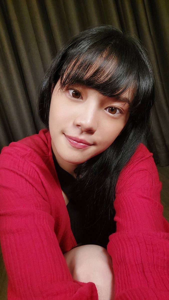 หัวด้อมเราคือ เฌอปราง อารีย์กุล คนเดียวค่ะ

#CherprangxFANDOMLIVE