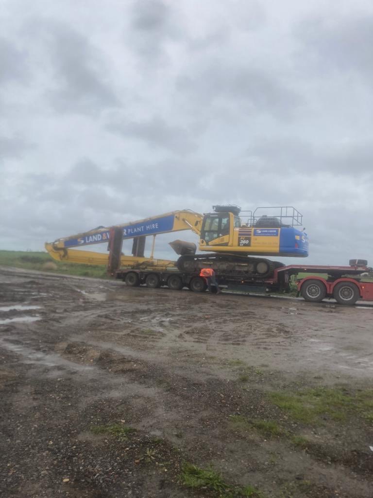 DeTom48's tweet photo. That’s the #DeSilt program completed on the river #Wantsum thank you #TeamEA
@EnvAgencySE @ThanetCouncil https://t.co/iNsoV569M2