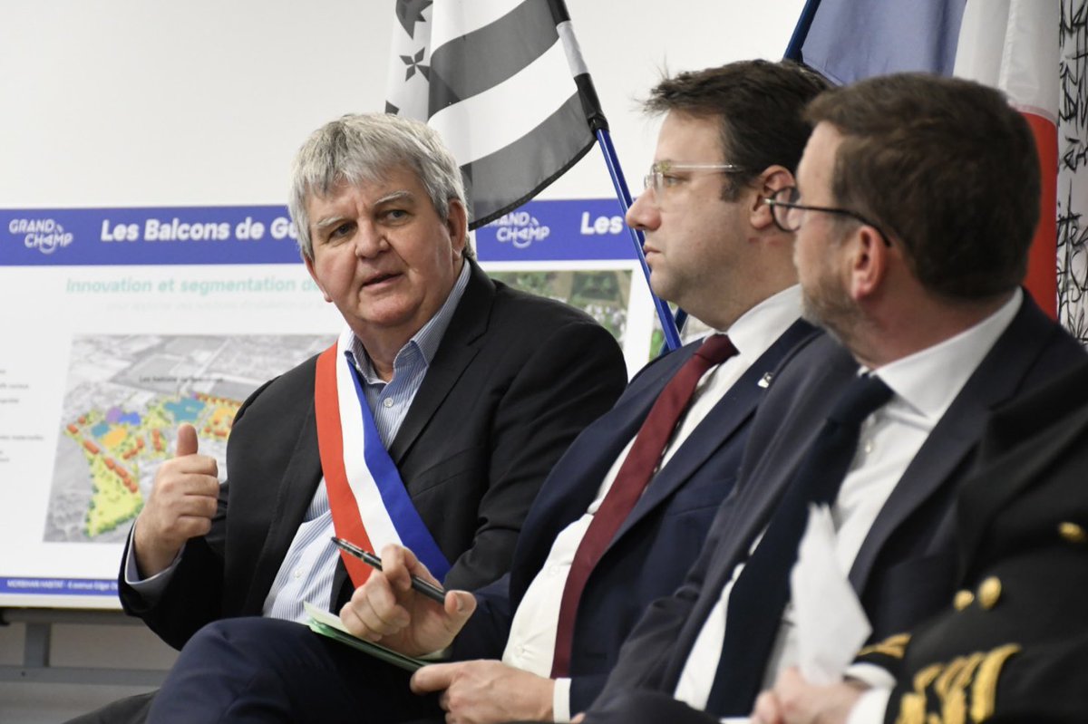 Préfet du Morbihan🇫🇷🇪🇺 (@prefet56) on Twitter photo Logement |
Le ministre délégué à la ville et au logement <a href="/OlivierKlein93/">Olivier Klein</a> préside le conseil national de la refondation du logement à Grand-Champ. L’occasion d’échanger avec les acteurs économiques & institutionnels autour du logement saisonnier et de la tension immobilière. Logement |
Le ministre délégué à la ville et au logement <a href="/OlivierKlein93/">Olivier Klein</a> préside le conseil national de la refondation du logement à Grand-Champ. L’occasion d’échanger avec les acteurs économiques & institutionnels autour du logement saisonnier et de la tension immobilière.