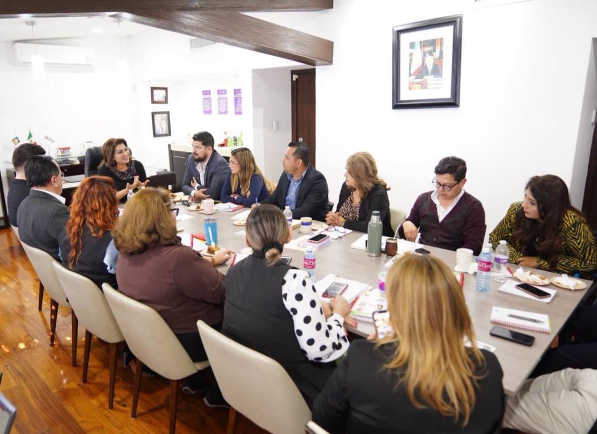 Lorenia Valles tweet media
