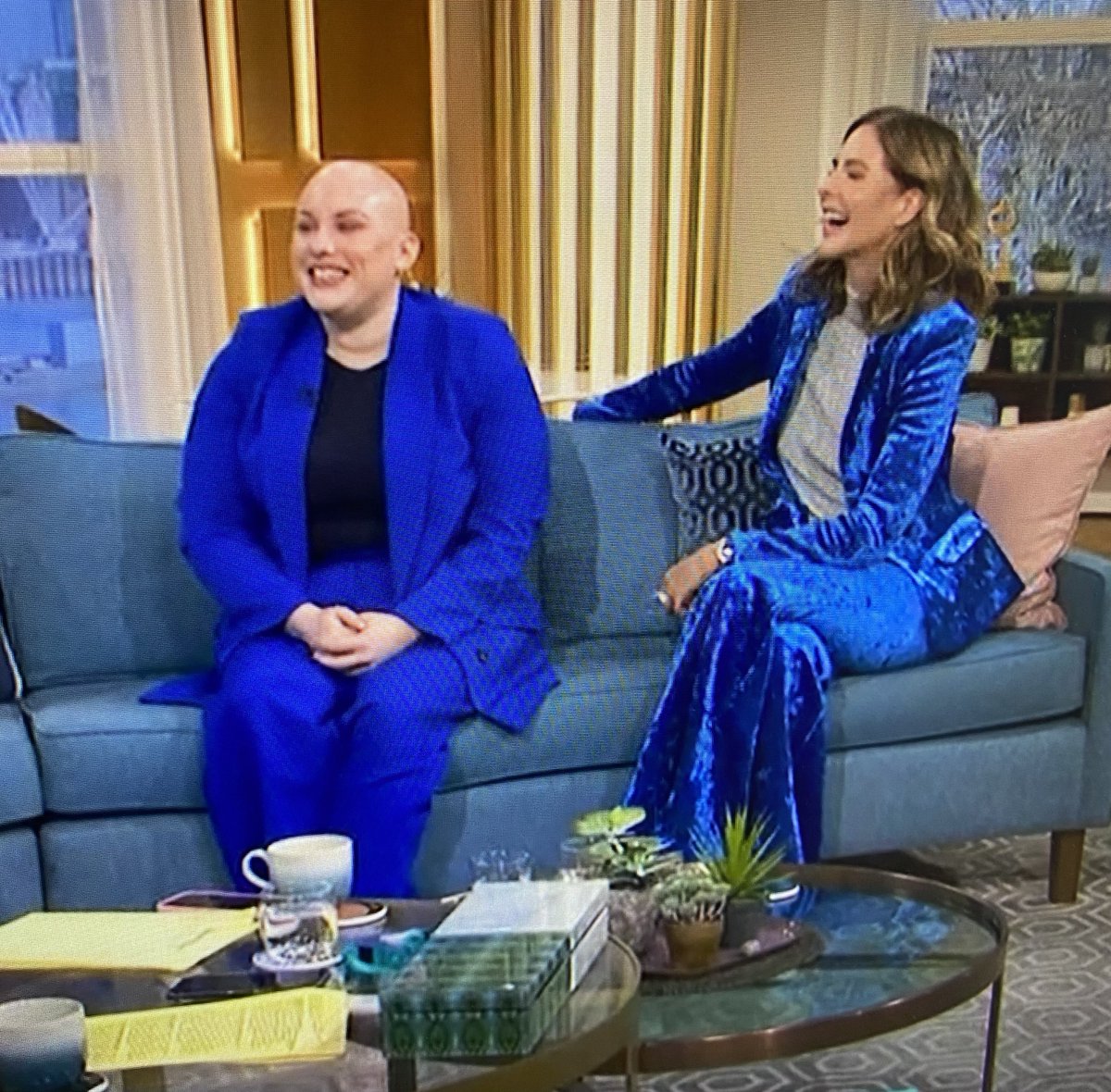 Following Laura's episode of The Trinny Takeover Show, she took to the This Morning sofa with Trinny today! Great awareness, and we must say they both looked great in our charity colour! 💙