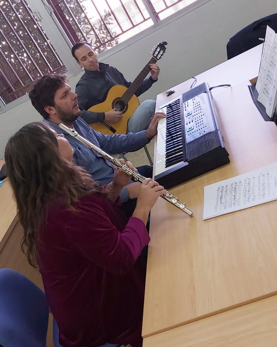 Segunda Jornada provincial de las asesorías noveles de la provincia de Sevilla, en esta ocasión en el CEP Castilleja de la Cuesta con un final muy sonado.🎵🎵🎶