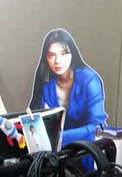 ตัวตึงอันดับ 1 อะคับน้อนๆ ทรงอย่างแบดแต่ไม่แซดนะครัช

#CherprangxFANDOMLIVE