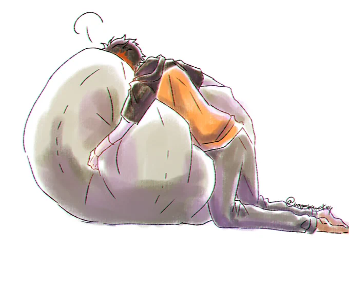 クッションにダメにされて休んでほしい 