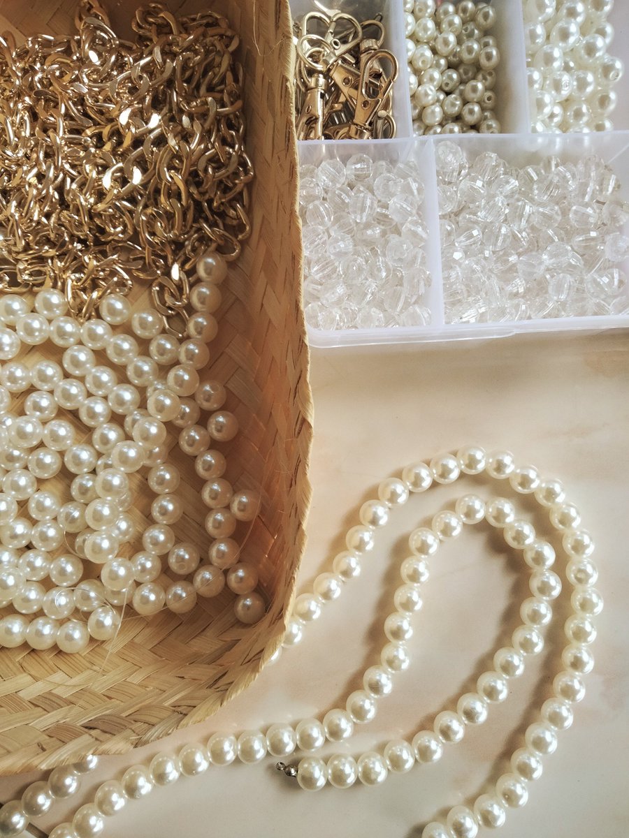 sarahazeda's tweet image. merangkai NALA🫶

instagram.com/azd.bysarahaze…

#handmade #smallbusinessowner #localproduct #fashion #diy