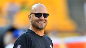 ThePoniExpress's tweet image. Day 3 of Canada Watch. Retweet if you think he needs fired.