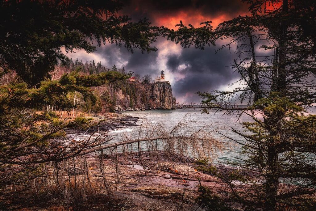 Split Rock Lighthouse in Northern Minnesota #travel  #photography #canon #singrayfilters #michiganphotographers #picoftheday #pictureoftheday #Photographer #nature #landscapes #minnesota #mn #onlyinmn #exploremn #twoharborsmn #TettegoucheStatePark #splitrocklighthouse #lakes…