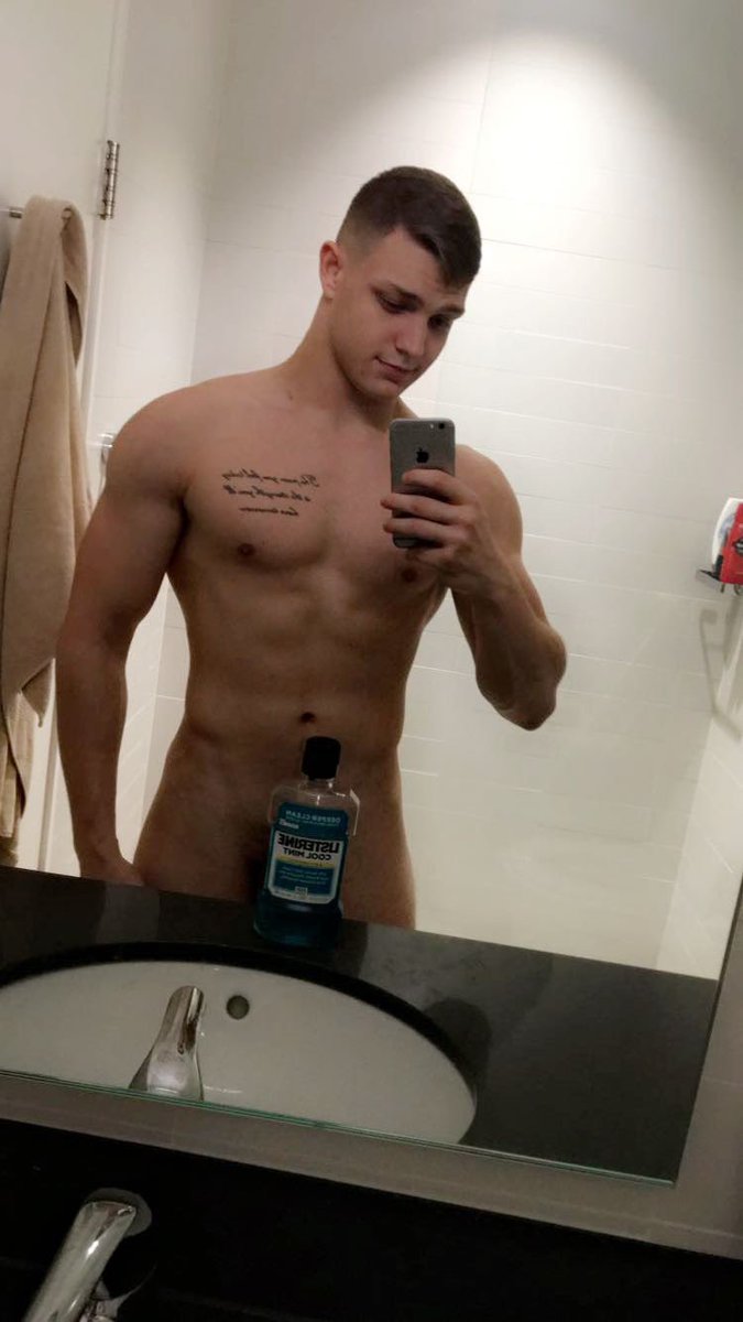 DrakeScott1371's tweet photo. https://t.co/w5fKK8cLQ5
