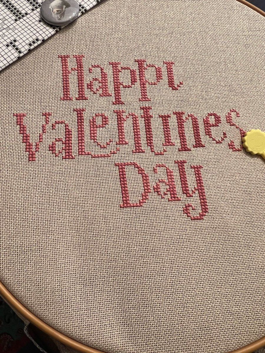 Diddlydaddly's tweet photo. Sharing a little progress on my #CHSVALENTINESAL #CROSSSTITCH #cherryhillstitchery #valentinesday #xstitch https://t.co/NjHrn77AuJ