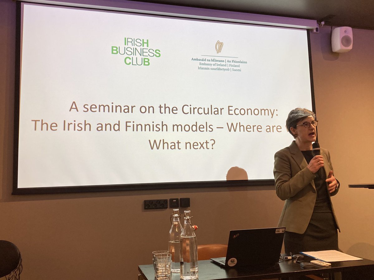 Room packed With circular Economy enthusists. Opening words by <a href="/IEAmbHelsinki/">Paul Sherlock</a>