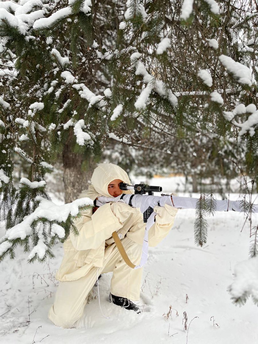 modgovkz's tweet photo. 📷 Surprise under the pine tree!..
Photo of Sergeant 3rd class Aida Bekturova
#coolphoto #army #servicemen #armiyakazakhstan #cadet #visv #strong #artillery #tankers #scouts #motorizedrifle #paratroopers #officers https://t.co/NQnjEcLmxG