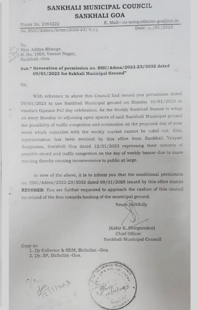 VenzyViegas's tweet photo. On Legislator’s Day, you waxed eloquent saying 'bivpachi garaz na..'. Why then in Sanquelim, your home constituency, the permission already granted for public meeting on Opinion Poll Day is revoked? Now, 'bivpachi garaz assa....@DrPramodPSawant ji? https://t.co/dfV5OA7JPK