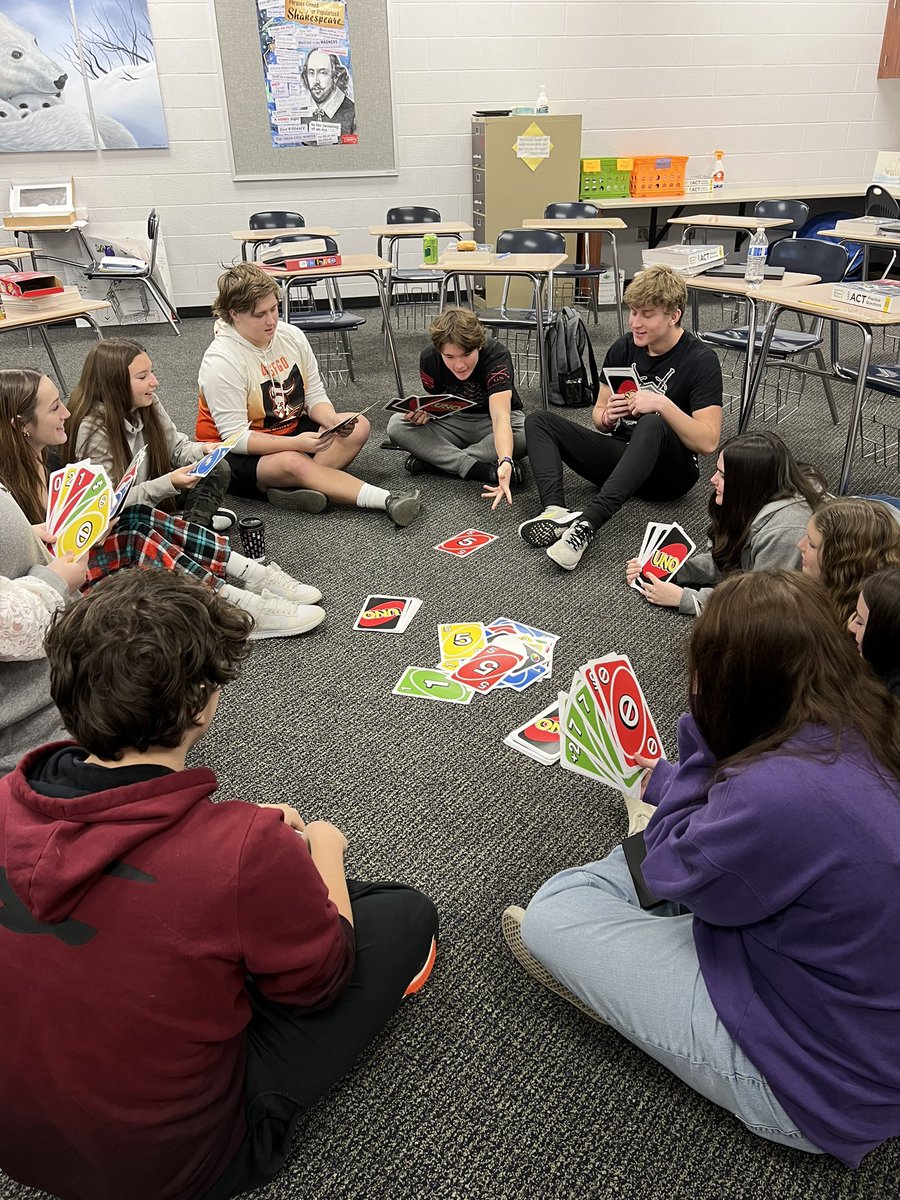 FalconFrieda's tweet photo. Celebrating the last day of ACT Prep class with donuts and giant UNO! https://t.co/jo1qGXpNsC