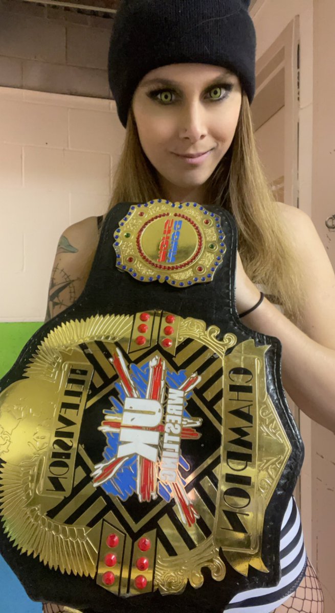 ShawnaReed93's tweet photo. Yo @UKWrestling_TV , just wanted to remind you what a real champion looks like. K bye ๐โ๏ธ#UKW #TVChamp #TheArmada #CaymanCarlislesucks https://t.co/Y7RhOyeXh2
