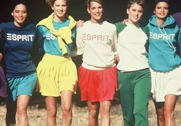 What was some of your favorite #80sClothing brands?

ESRPIT? Jordache? Issey Miyake? Maybe another? 😎

#80sFashion