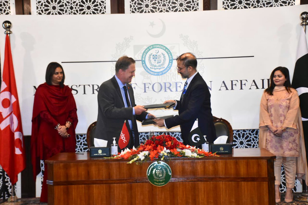 Acting Foreign Secretary, Mr. Syrus Sajjad Qazi, welcomed the signing of the Host Country Agreement between Pakistan and the Asian Disaster Preparedness Center (ADPC) at a ceremony held today at the Foreign Office.