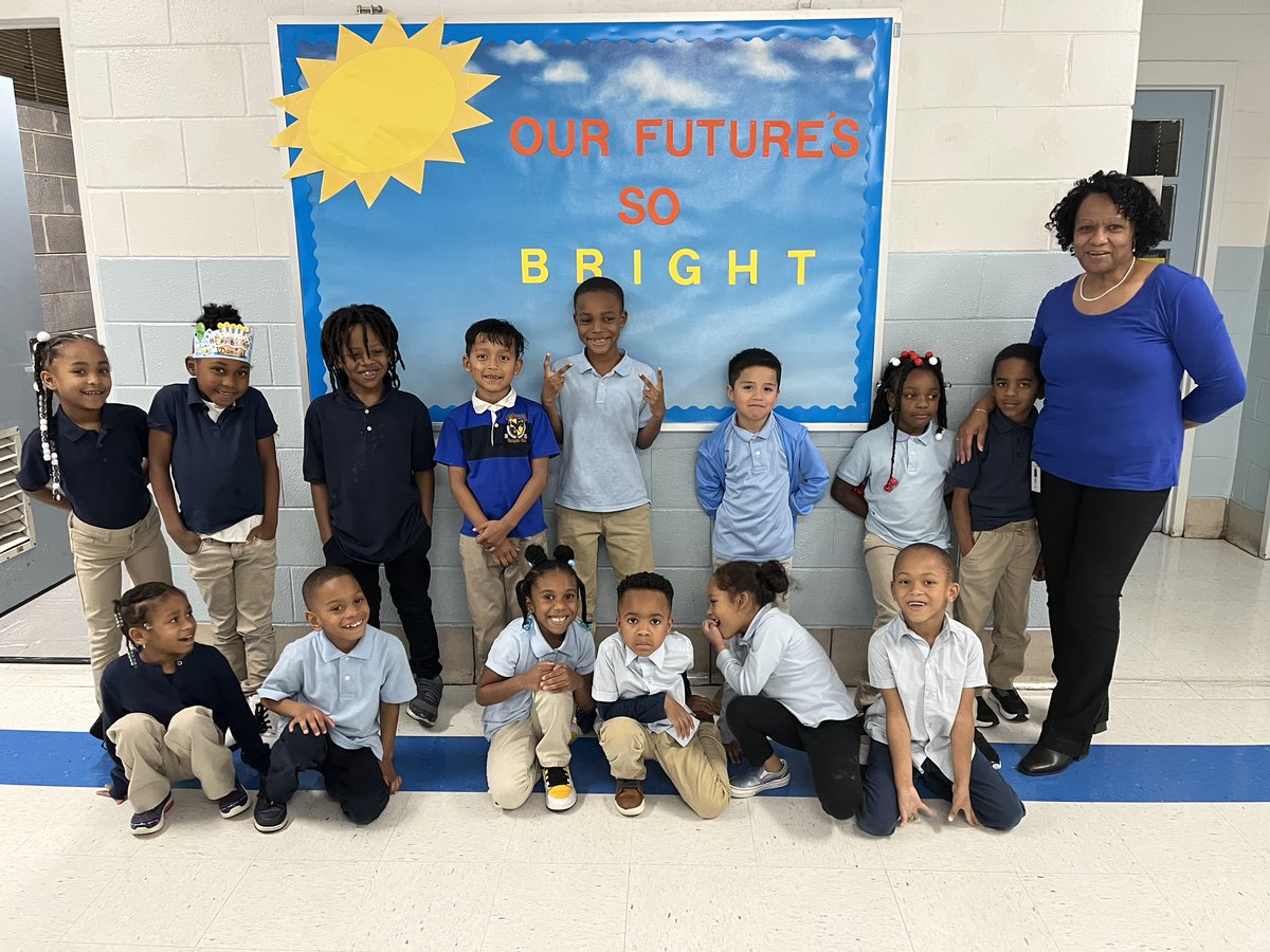 PinkstonPride's tweet photo. We are all about bring awareness to our scholars as we work to keep them safe.  On Wednesday the Tiger Family @Pinkstonpride wore blue to bring awareness to #HumanTrafficking. Learn more from @DHSBlueCampaign: https://t.co/8V5LUymfmz…

#WearBlueDay #ThisisPinkston https://t.co/KKqNU0mntO