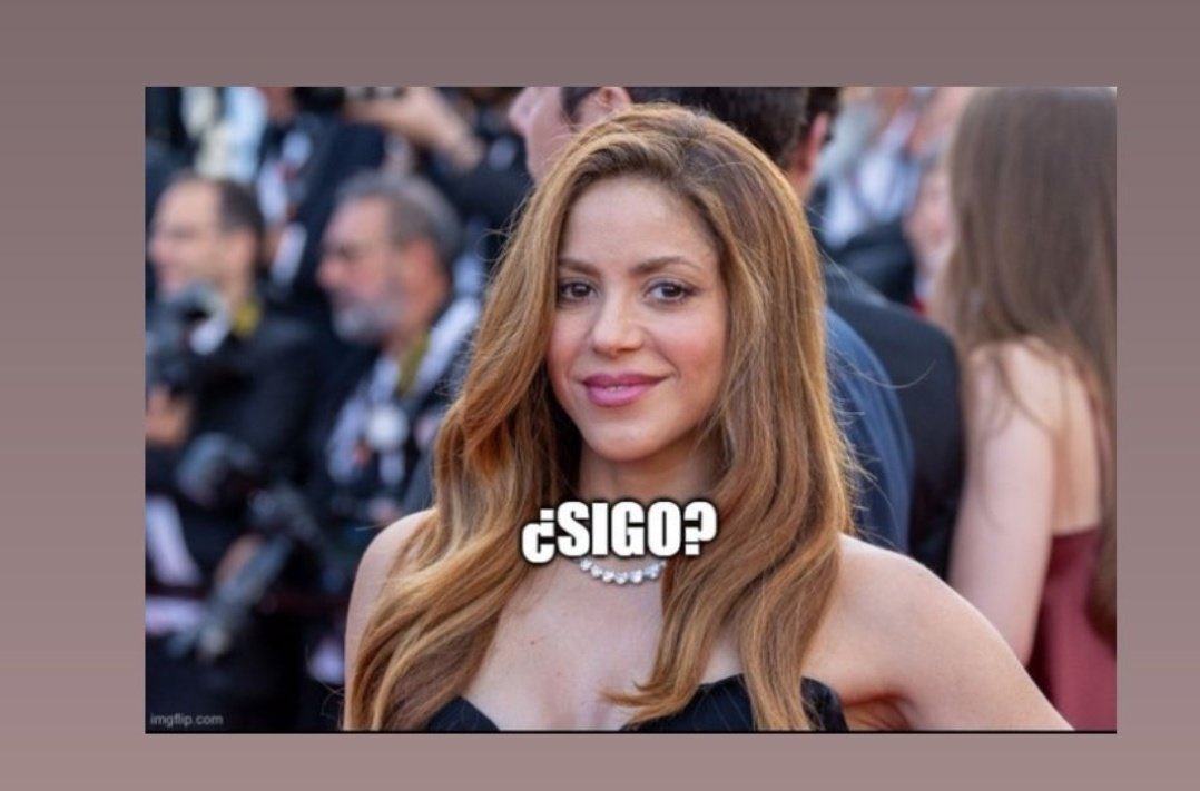 Bestvisiontv's tweet photo. Shakira viendo las reacciones ante "53 de Shakira y Bizarrap" https://t.co/Syk64JrRMJ