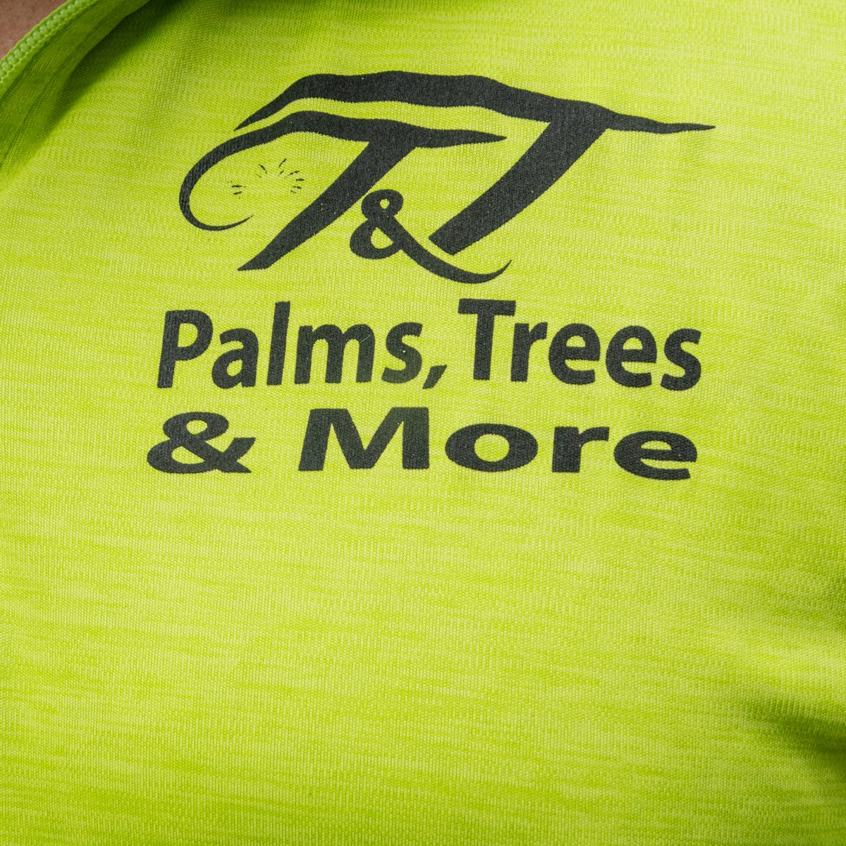 ✔ Friendly. ✔ Honest. ✔ Professional. That's how we'd describe ourselves. After a landscaping appointment with us, what would you add to this list? 🤔