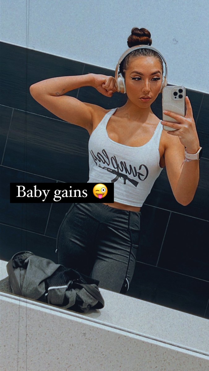 TheeGoldenRose1's tweet photo. Letβs get it π
#workout #gym #healthy #selfcare #focusup #codoperator in the making ππ½ #cod #operator #activision #blizzard https://t.co/mG7Ej45Lbo