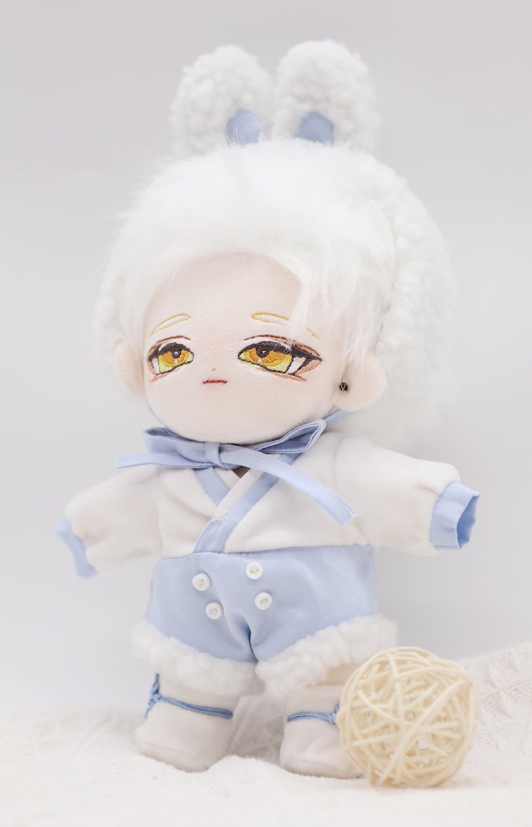 안녕하세요?  꽃땀옷장입니다.
"달토끼의  놀이"와 "눈토끼 요정"의 재고문의가 많아 안내드립니다.💌
필요하신분들은 따로 디엠주시기 바랍니다. 새해복 많이 받으세요🙏
고맙습니다🙇‍♀️