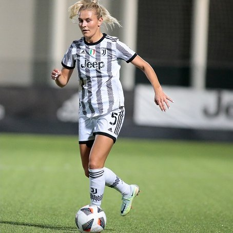 frances14372469's tweet photo. Mi manca Amandina Nilden 5⃣🇸🇪🤍🖤🥹
#JuventusWomen #AmandaNilden #AN5 #Nilden #Sweden https://t.co/hzsaL2KE4D