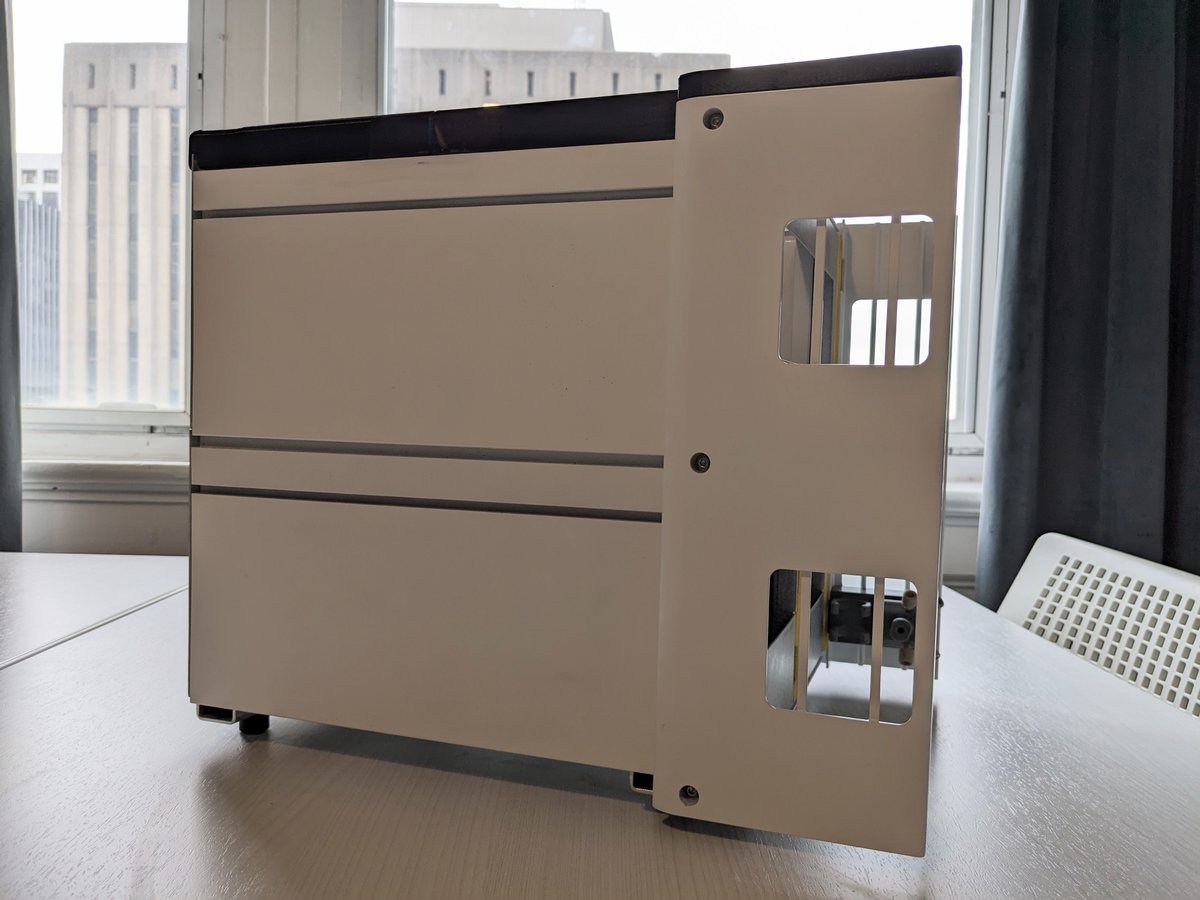 practichem's tweet image. Arista Flex #proteinpurifictaion teaser. Collaborative chromatography becomes configurable. Most will be 3 tiers high, not 2. Congrats team @practichem. It's getting very real now!