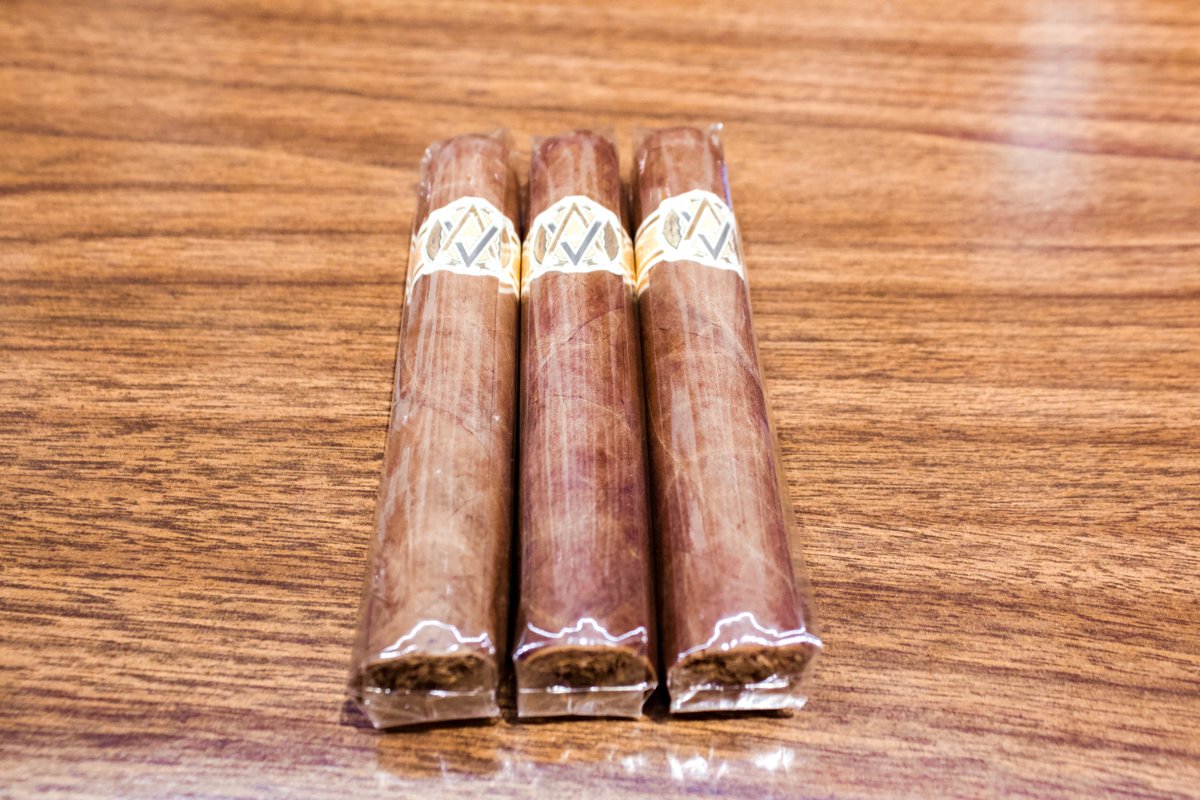 Kick off your weekend with a delicious cigar from our collection. Need a recommendation? Don't hesitate to ask. #IwanRies #TobaccoShop