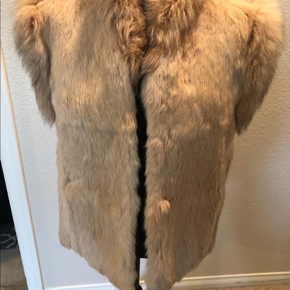 Lady_Channail's tweet image. So good I had to share! Check out all the items I'm loving on @Poshmarkapp #poshmark #fashion #style #shopmycloset #ecru: posh.mk/gdeqOVlixwb