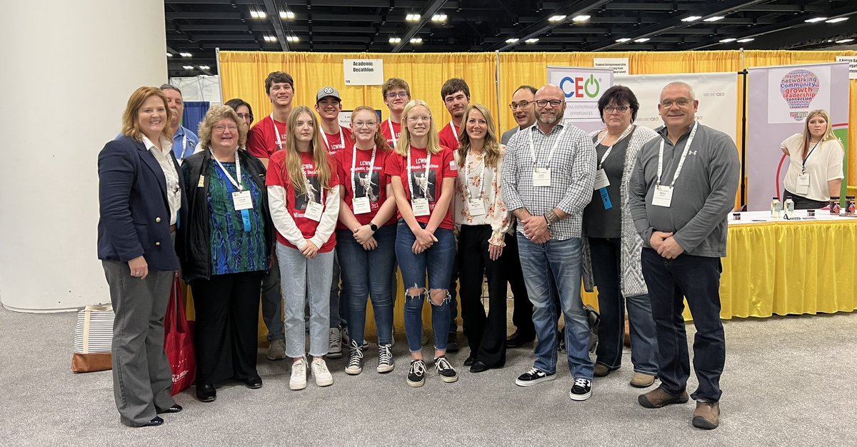mnmsba's tweet image. Talk with the Lake Crystal Wellcome Memorial Academic Decathlon Team @isd2071 and learn about other great student programs at the School Excellence Showcase! The Showcase is open until 2:15 p.m. today in the Exhibit Hall. #MABA2023