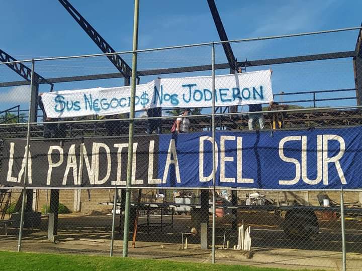woriwor81's tweet photo. Una vez más @MinerosGuayana https://t.co/6wAsFINYjT