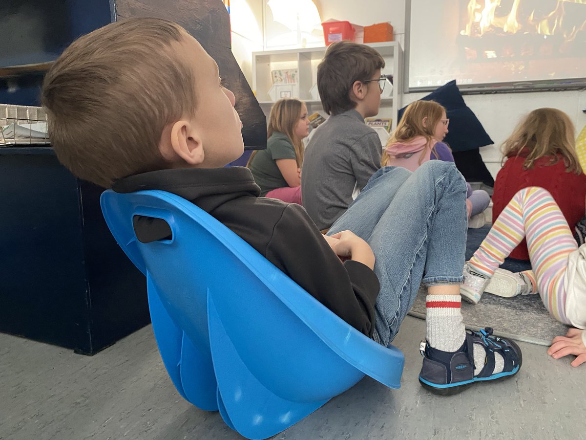 Shaune Beatty (@shaunebeatty) on Twitter photo Learn in the comfort of this chair? “I think I will.” #FlexibleSeating <a href="/GraysonSchoolSK/">Grayson School SK</a> <a href="/GSSD204/">Good Spirit SD</a> Learn in the comfort of this chair? “I think I will.” #FlexibleSeating <a href="/GraysonSchoolSK/">Grayson School SK</a> <a href="/GSSD204/">Good Spirit SD</a>