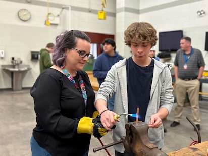 ErinC_CCIU's tweet image. Look what I got to do today!  With the rest of my division I went on a tour of TCHS Brandywine and learned about the amazing opportunities the students have.  #WeGetToCCIU #TeamCCIU #votech