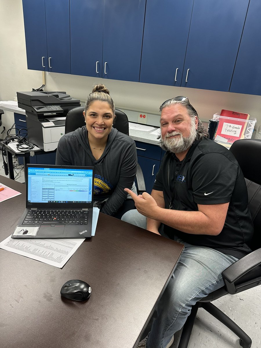 Aloha_Fernandez's tweet photo. BCPS ESOL Department is one of a kind πππ€
Thank you for all your support Mr. Rosenauer ππ½
Margate Middle is in compliance with all ESOL guidelines/requirements and ready to rock ACCESS season πͺπ½π #GoSpartans #MargateMiddle #ESOL #ELL #TestingSeason #ACCESS https://t.co/eJNnXp34Lj