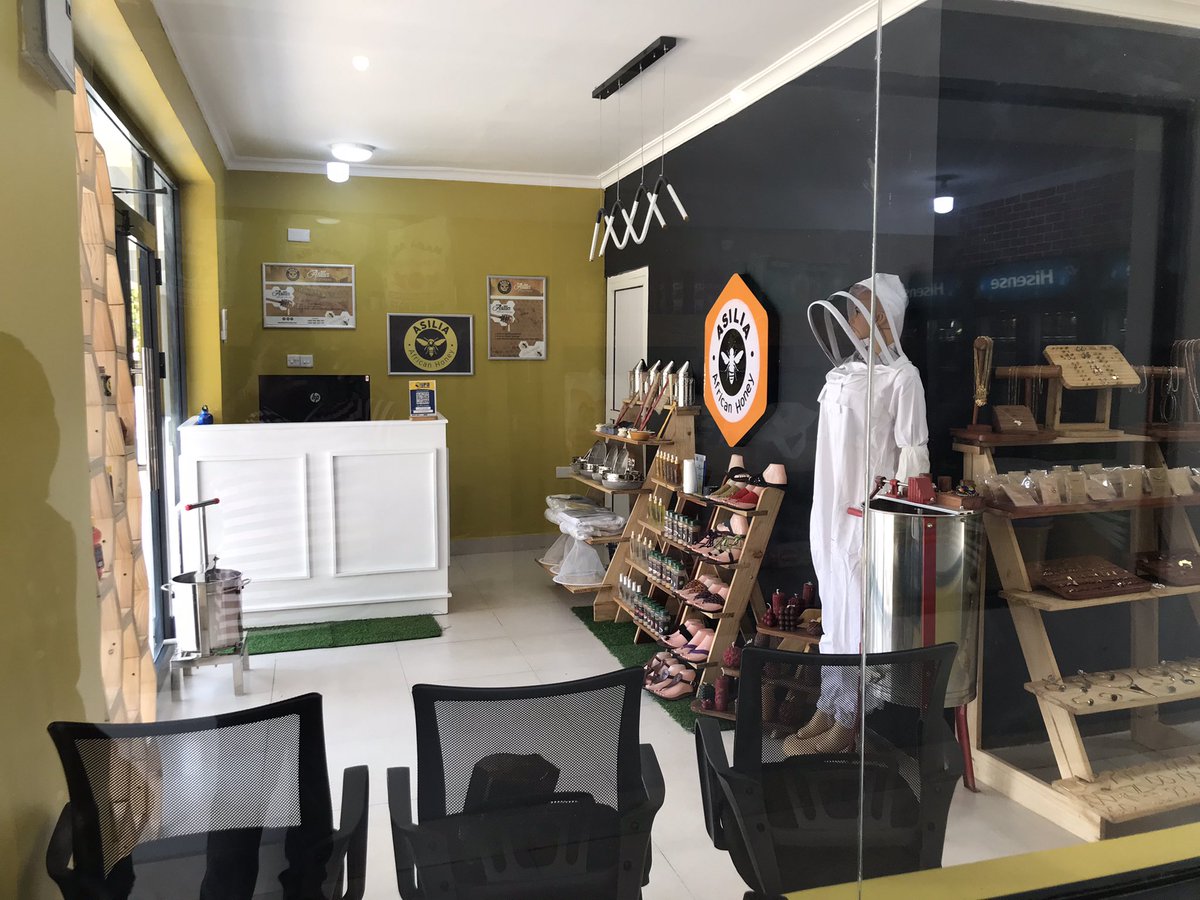 SariaReginald's tweet photo. Karibu ASILIA number one supplier of pure organic honey in Tanzania https://t.co/lsyY63IS84