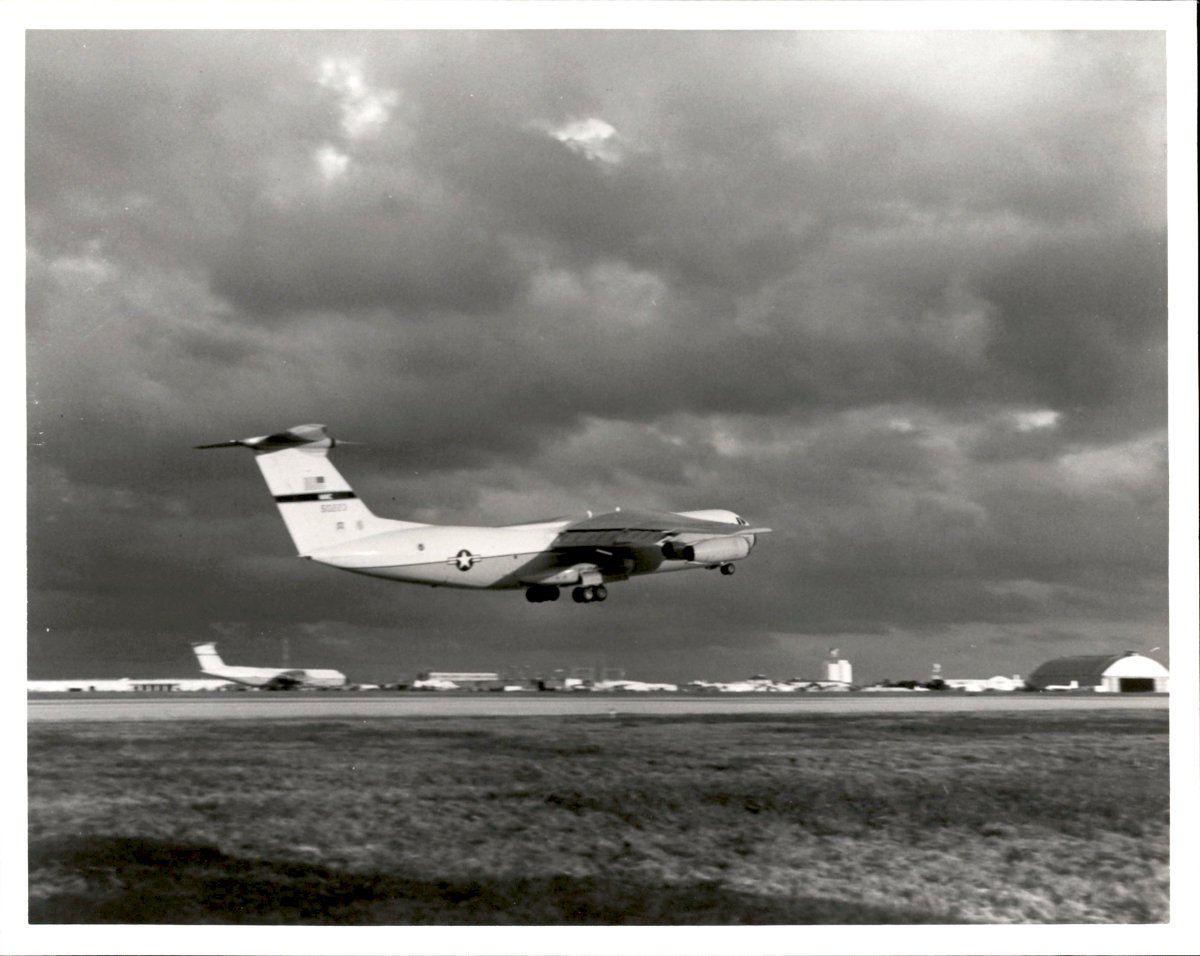 37thH's tweet photo. Today in 1965 the C-141A's certification ended an unusual program in which industry, the Federal Aviation Administration, and USAF Jointly developed, produced, and tested the aircraft. https://t.co/xCU4OcCISk