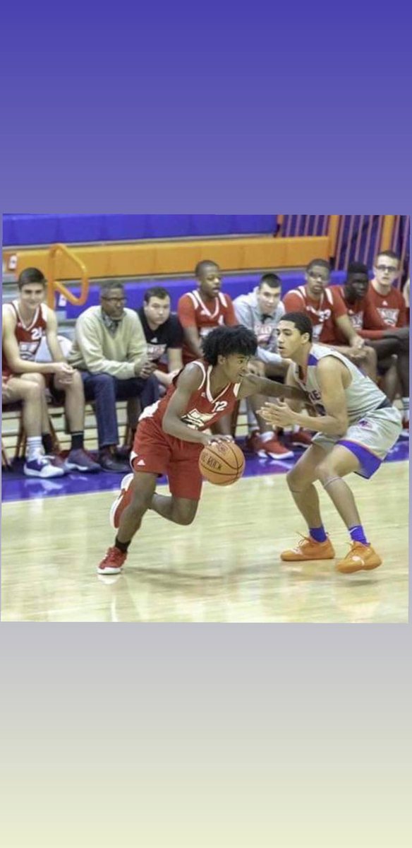 TeamMegaHoops's tweet photo. Jaden missed his senior year because of Covid. He currently looking to continue his Scholar athlete career on the College level @JadenDeJesus1 @TeamMegaNYC 

6 foot 2 Team Mega Guard Jaden DeJesus Senior Year mixtape https://t.co/UgDvdDwKaj via @YouTube https://t.co/lM2comfDD6