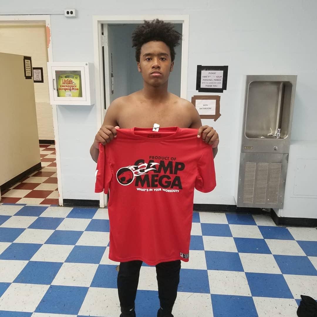 TeamMegaHoops's tweet photo. Jaden missed his senior year because of Covid. He currently looking to continue his Scholar athlete career on the College level @JadenDeJesus1 @TeamMegaNYC 

6 foot 2 Team Mega Guard Jaden DeJesus Senior Year mixtape https://t.co/UgDvdDwKaj via @YouTube https://t.co/lM2comfDD6