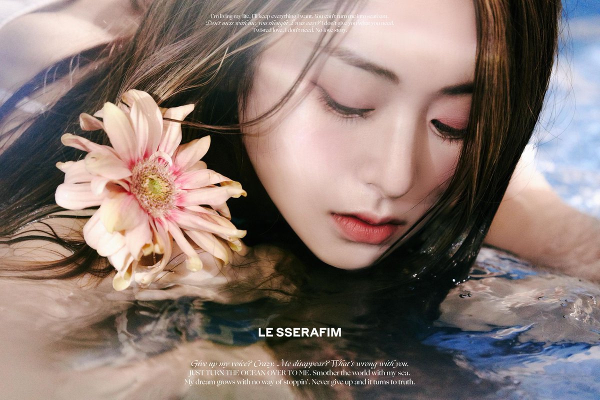 2ynjns's tweet photo. blue chypre &amp; farewell concept photos 🌸 https://t.co/sRaU8NtMAY