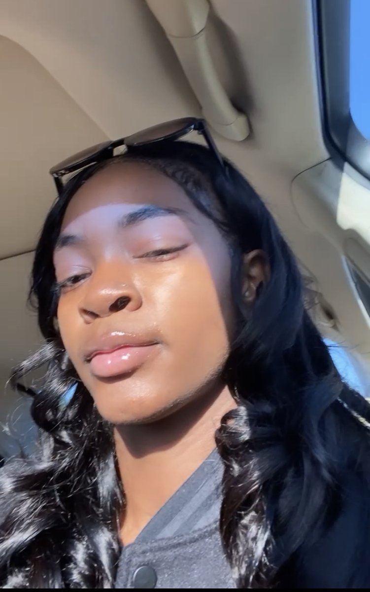 GRADMAP's tweet photo. It is Day 4 of the #GRADMAP #WinterWorkshop2023, and today we are featuring Ciera Canady! Ciera is from Baltimore, MD, and is a physics major @MorganStateU. When she's not studying, Ciera can be found learning new moves at the skate rink! ⛸️ https://t.co/OPsDHtko3e