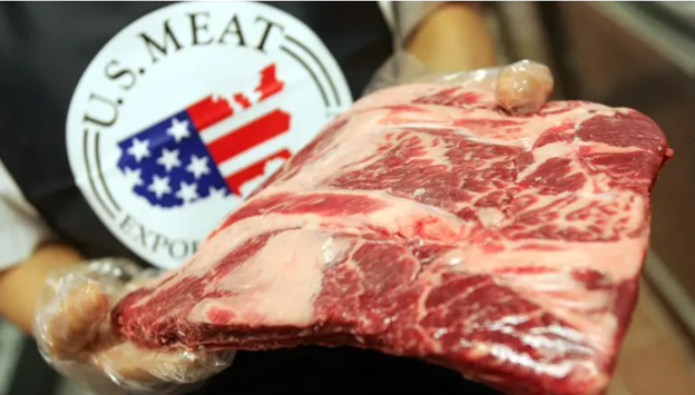 NovaTrade_'s tweet photo. 5% increase in #US #beef and #pork #exports in 2023 is expected. Looking back at 2022, it’s been a great year with close to $20 billion in U.S. beef and pork exports.

#beeftochina #porktochina #usbeef #beefexport #novatradeus https://t.co/uSaR5oFtAW