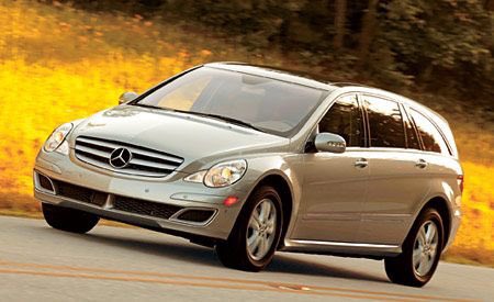 Car_Guy_Tom's tweet image. This week’s Car to Contemplate: Mercedes-Benz R-Class. Wagon? Crossover? Minivan? #CarToContemplate #Mercedes #RClass