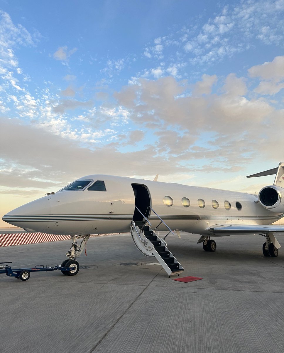 ACS_AIRCHARTER's tweet photo. When a family asked us to help arrange their first-ever charter, Majd from ACS Dubai guided them through the process and arranged the charter of this Gulfstream G450 to fly them home to Africa! - https://t.co/jSNKGOm7hK #aircharter #privatecharter #travel #privatejetlife #ACSDXB https://t.co/uNpiYaGA2k