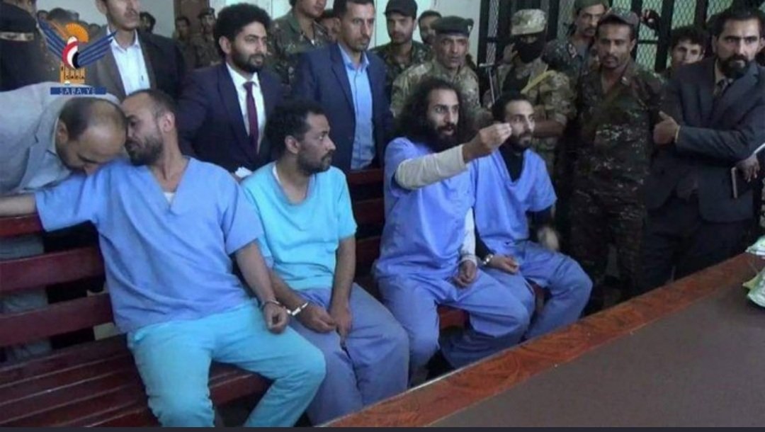 ammm_hhhh's tweet photo. كنا نعتقد انهم اشخاص يسعون وراء الشهره بكذبهم ونفاقهم بس طلع  الموضوع اهم واكبر 
وكان الهدف اشد اجرام https://t.co/9D6D7aVWVU