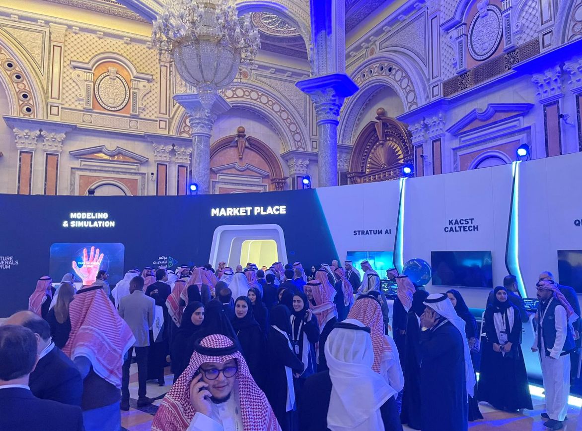 BeaconEvents1's tweet photo. Day two of the Future Minerals Forum &amp; Exhibition. A day full of topical discussions, thousands of meetings and an extensive international line-up of exhibitors showing the latest technology, engineering, equipment and more. #FutureMineralsForum #FMF23 #FMF https://t.co/F3N5VMAkUY